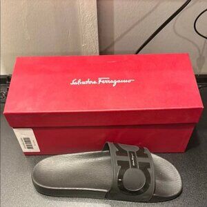 Salvatore Ferragamo Black Logo Slide